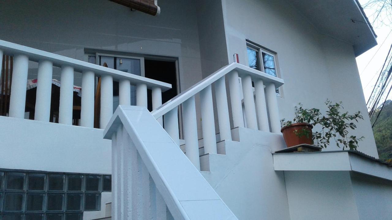 Corner Bay Apartments Beau Vallon,Mahe Виктория Экстерьер фото